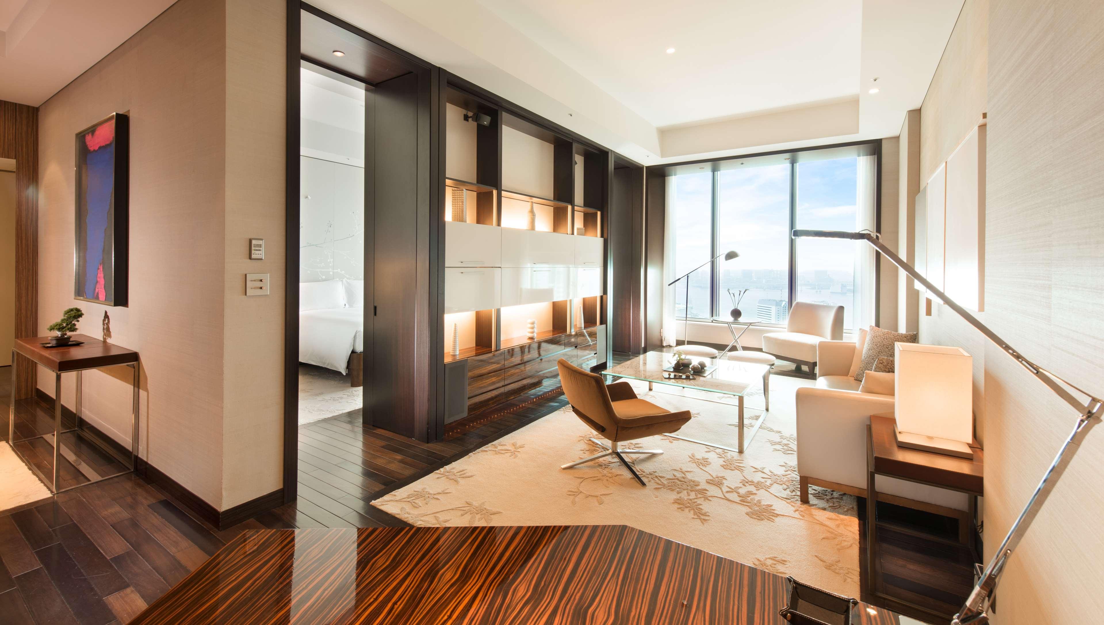 Hotel Conrad